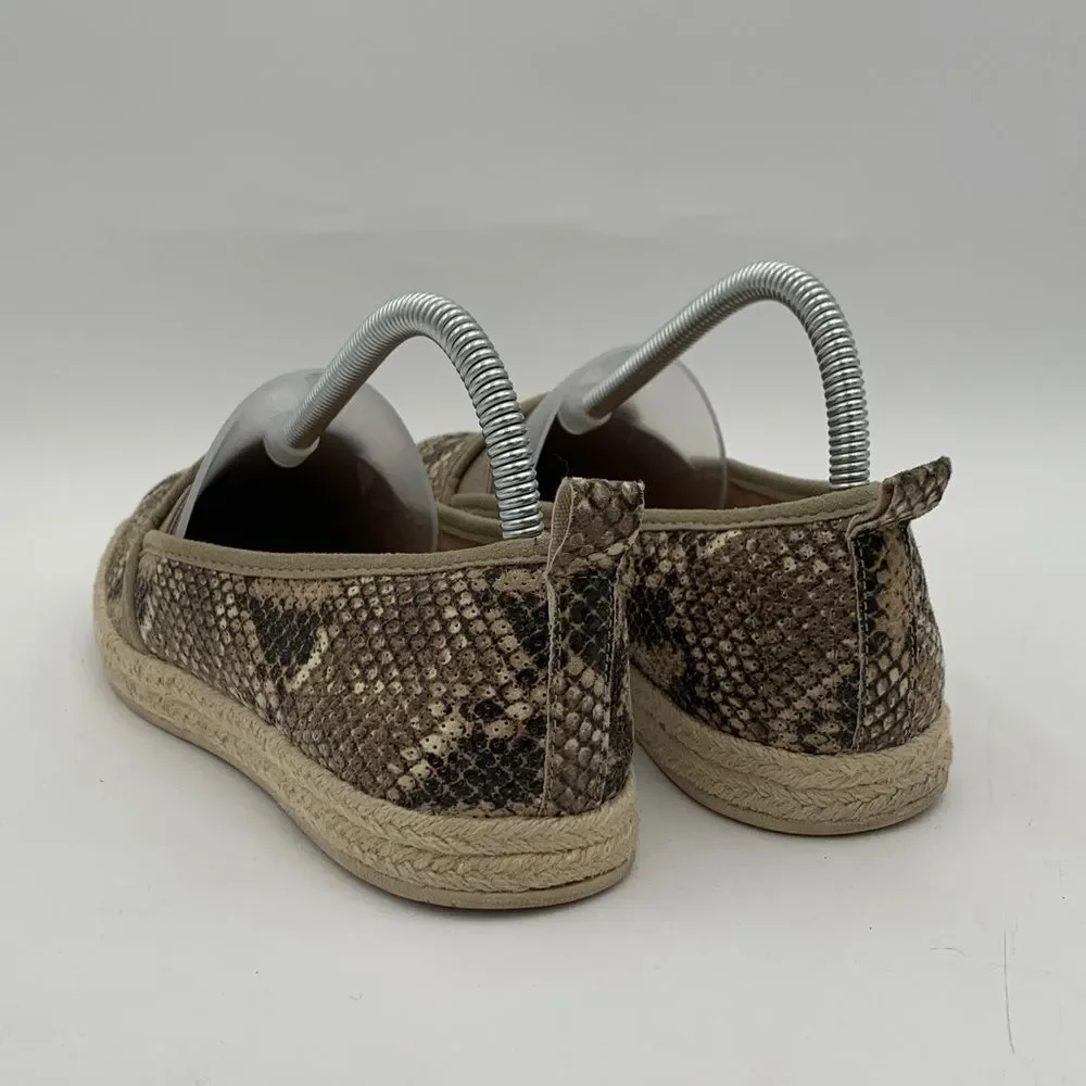 Clarks Snakeskin Espadrille Flats Size 8 Slip On Comfort Neutral Python Print